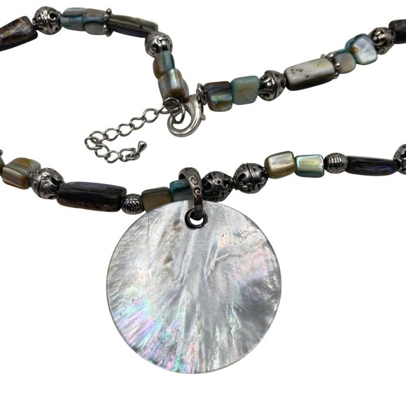 Cookie Lee Style Shell Pendant Necklace Earring Set Unmarked Beaded Silver Tone - Picture 9 of 12